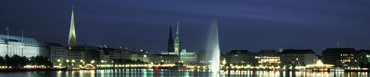 Hamburg – Binnenalster bei Nacht